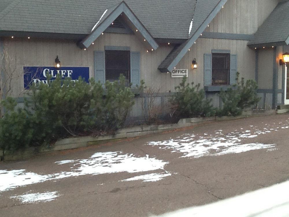 Cliff Dweller On Lake Superior Tofte Exterior photo