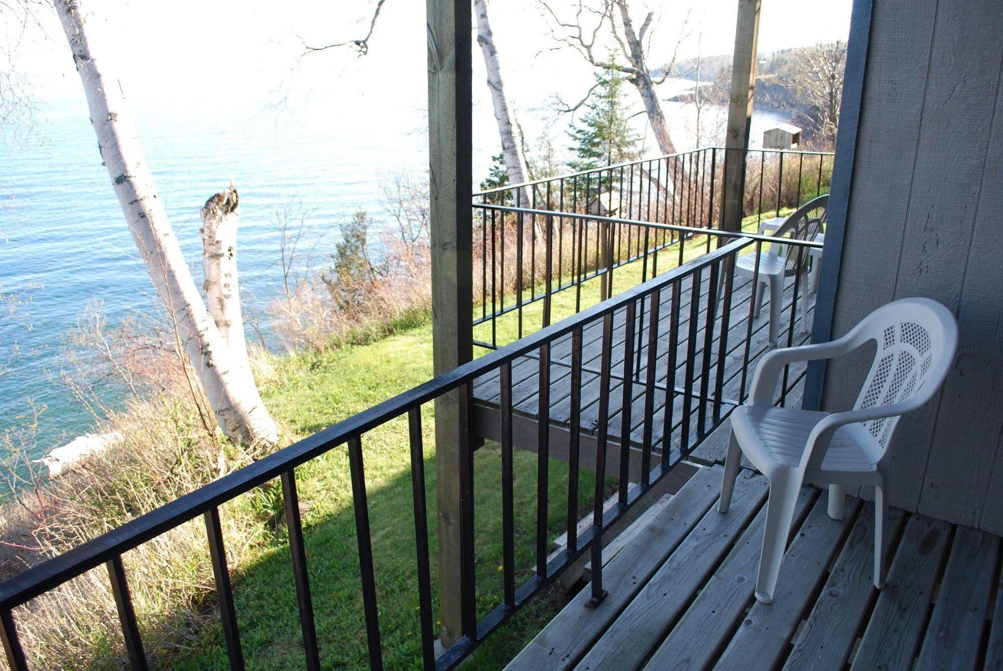 Cliff Dweller On Lake Superior Tofte Exterior photo